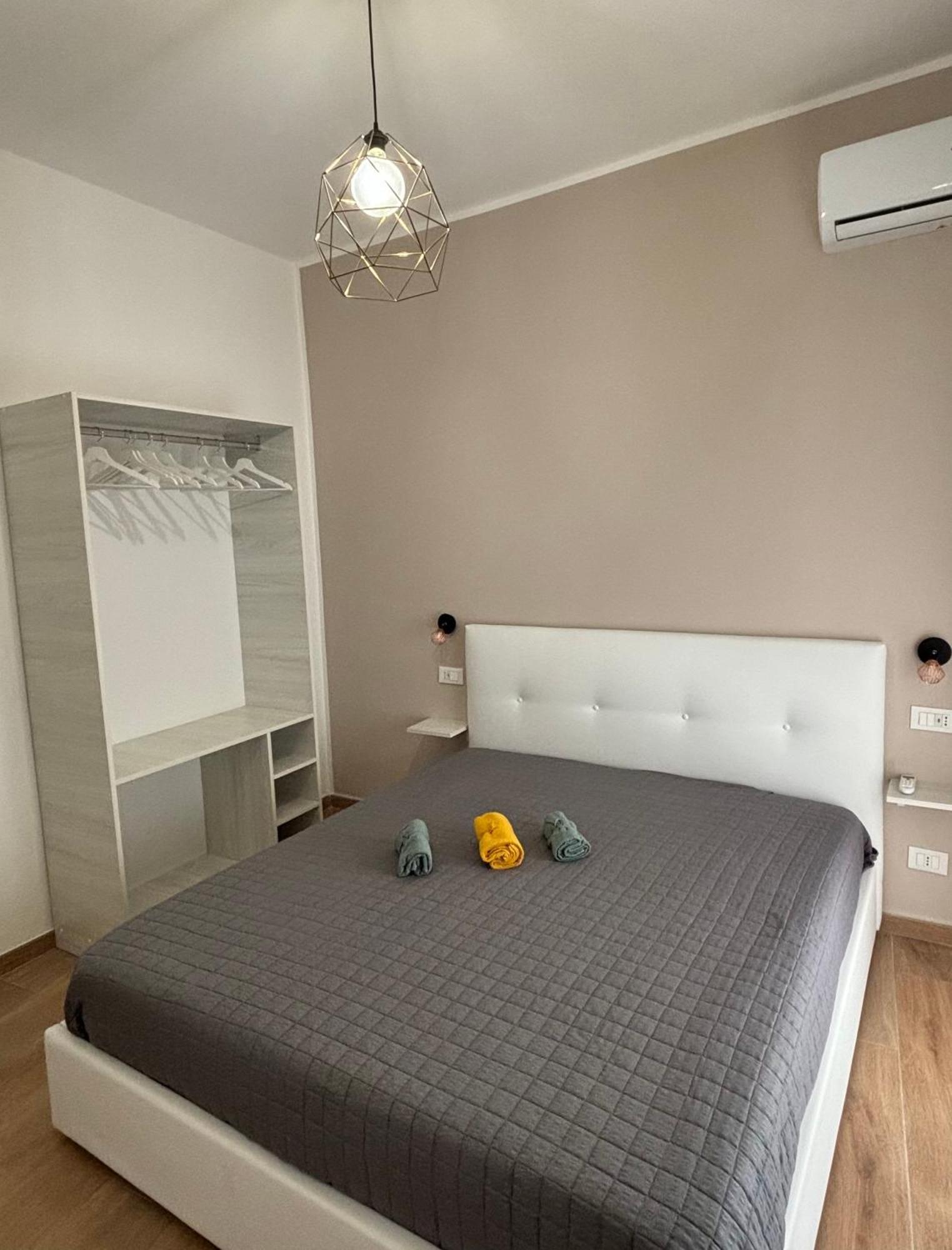 Perni Rooms Palermo Luaran gambar